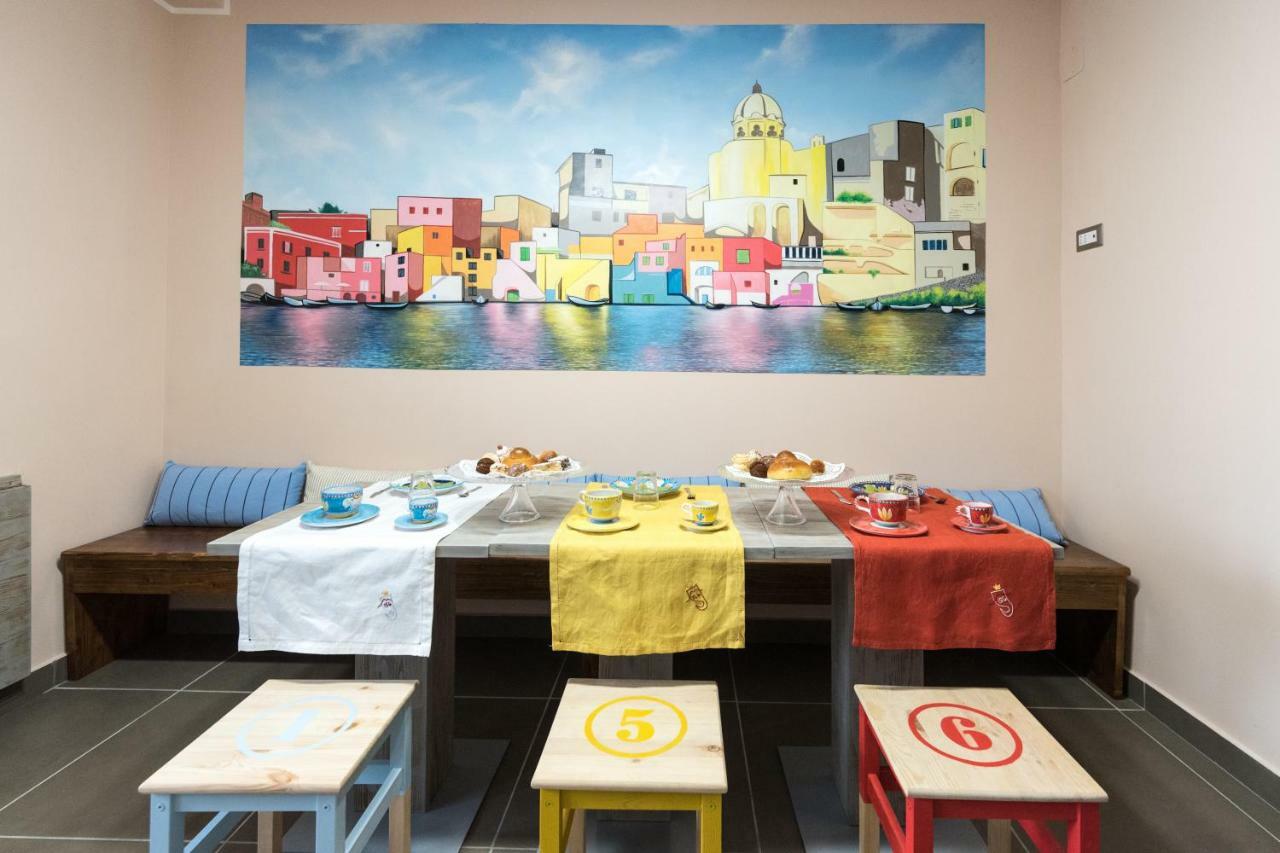 Bed And Breakfast Via Toledo 156 เนเปิลส์ ภายนอก รูปภาพ