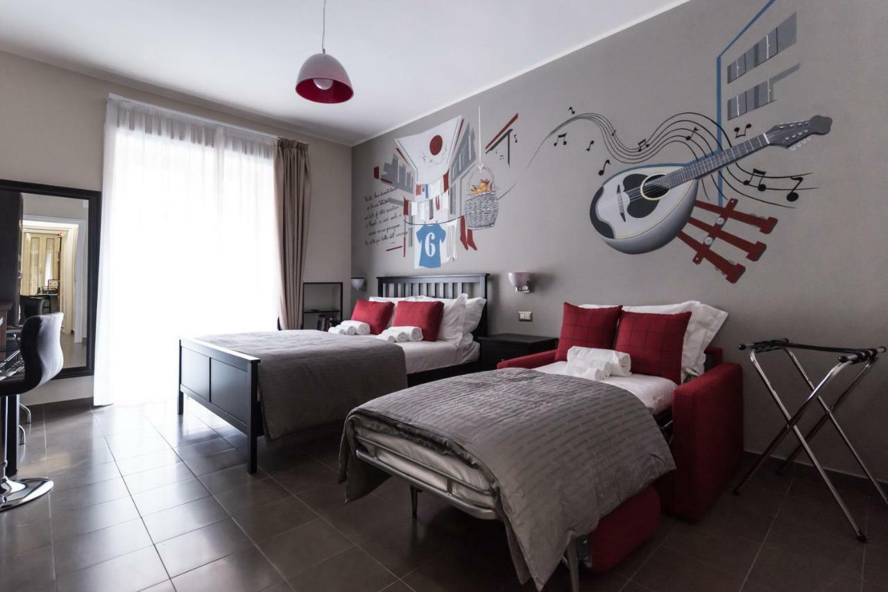 Bed And Breakfast Via Toledo 156 เนเปิลส์ ภายนอก รูปภาพ